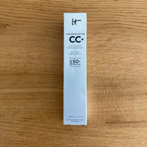 IT Cosmetics CC+ Cream Full Coverage Color Correcting Foundation SPF 50+ LIGHT - Picture 4 of 10